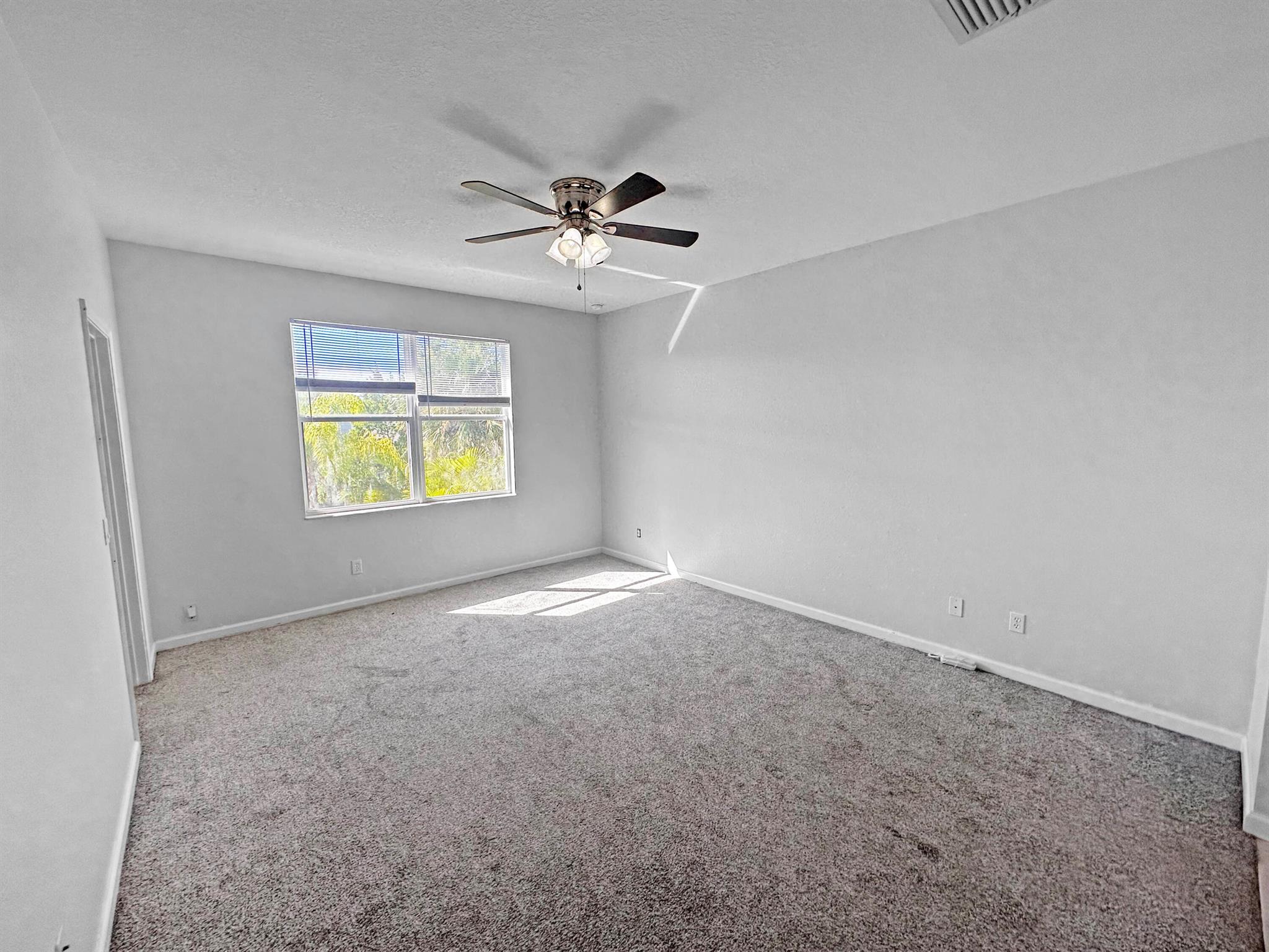 VIZCAYA FALLS PLAT 1 - Residential Lease