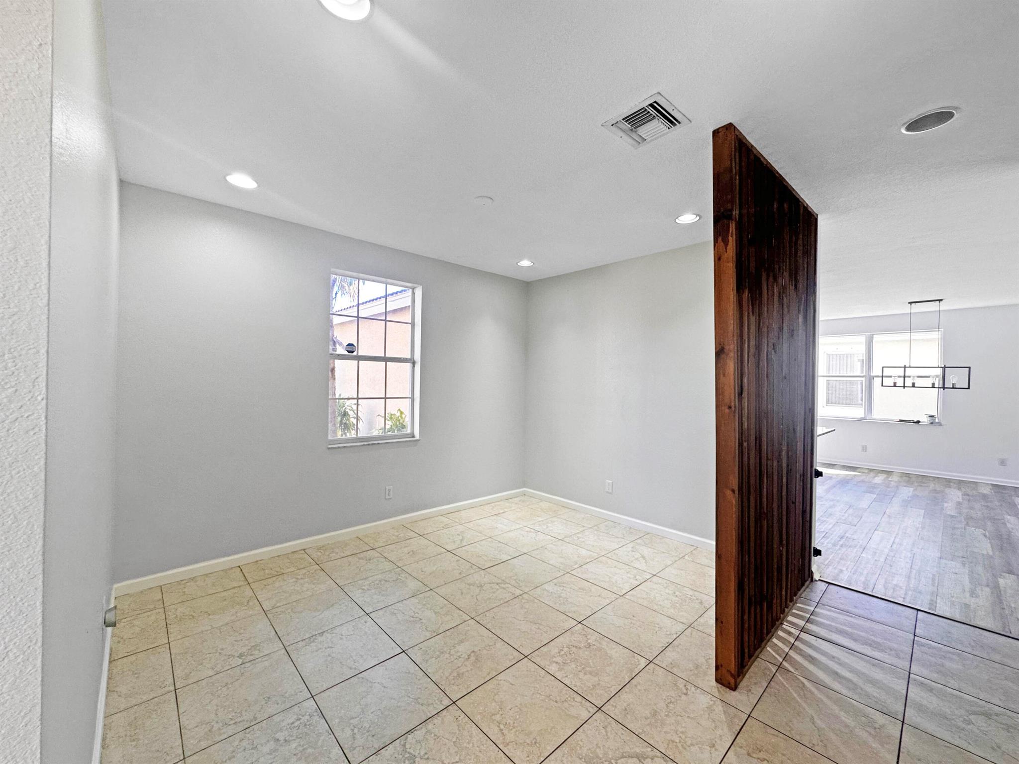 VIZCAYA FALLS PLAT 1 - Residential Lease