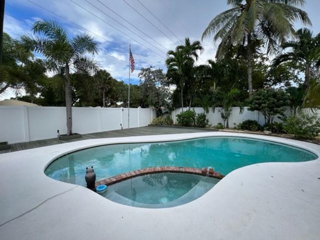 Photo of 6890 NW 31st Way, Fort Lauderdale, FL 33309 (MLS # B26014421)