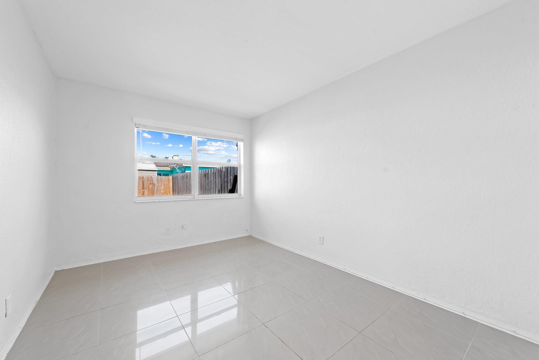 PATTERSON PARK 3 ADD - Residential Income