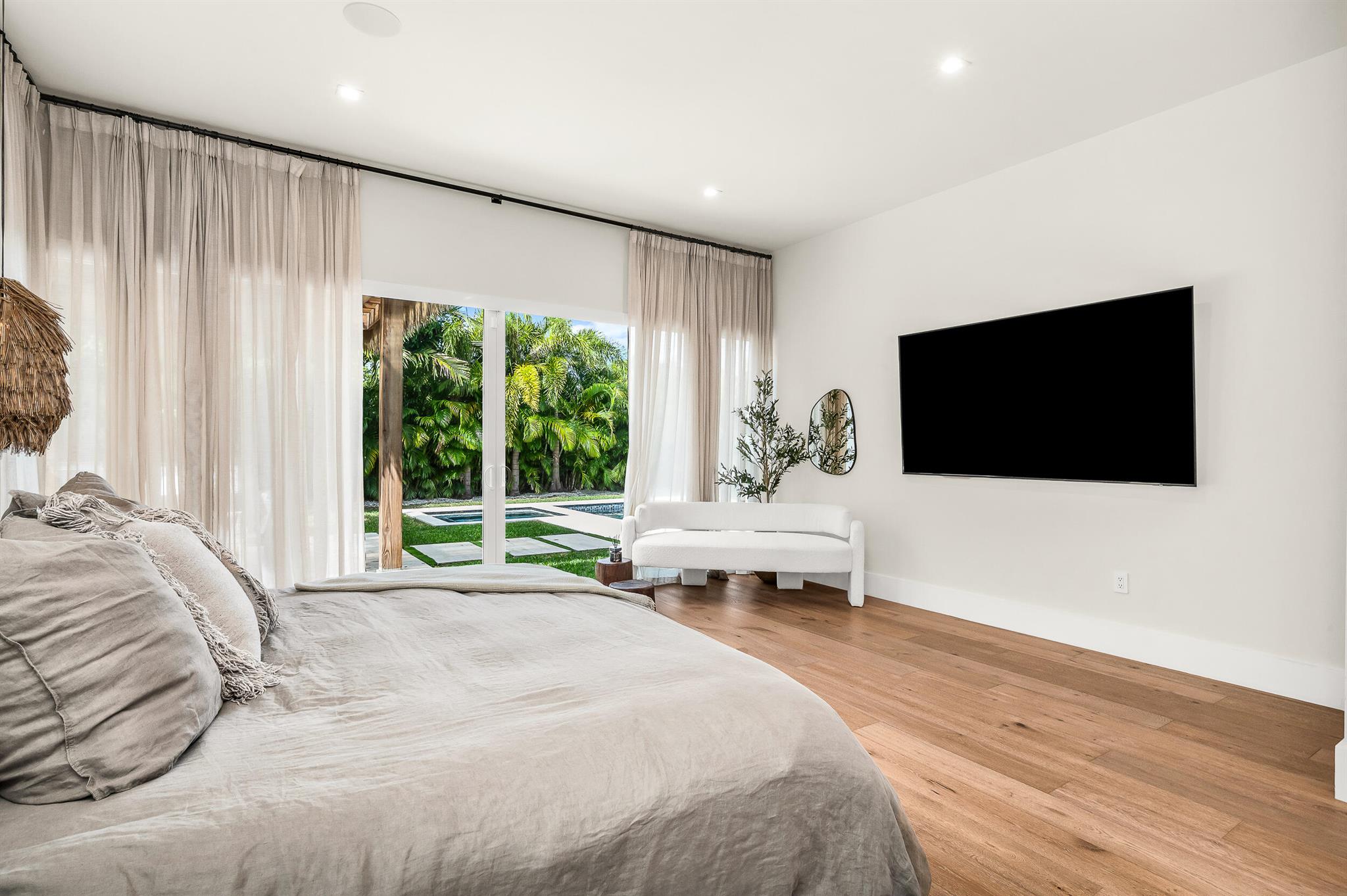 BAY POINT - Residential