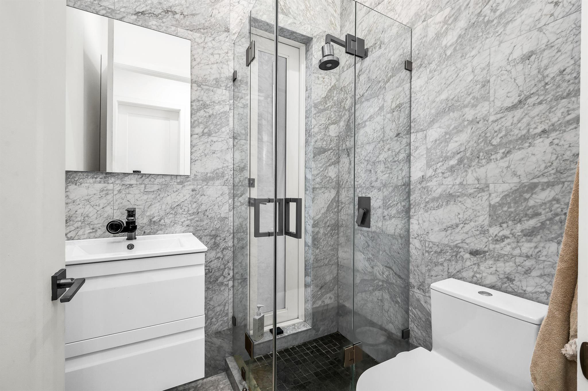 BAY POINT - Residential