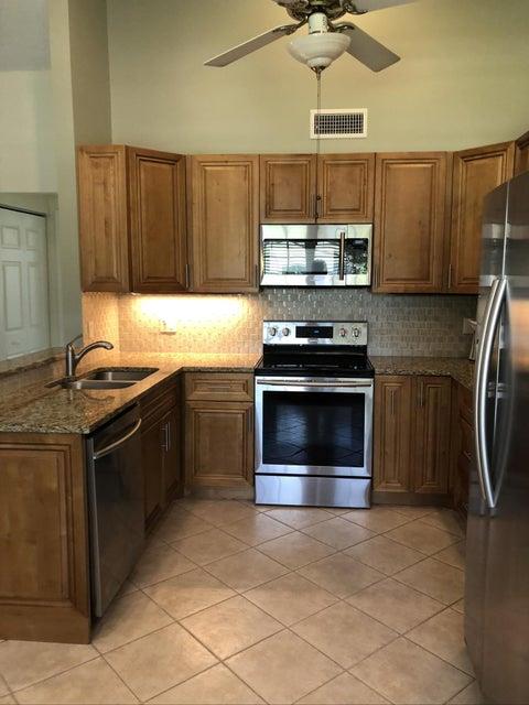 COUNTERPOINT ESTATES 6 - Residential