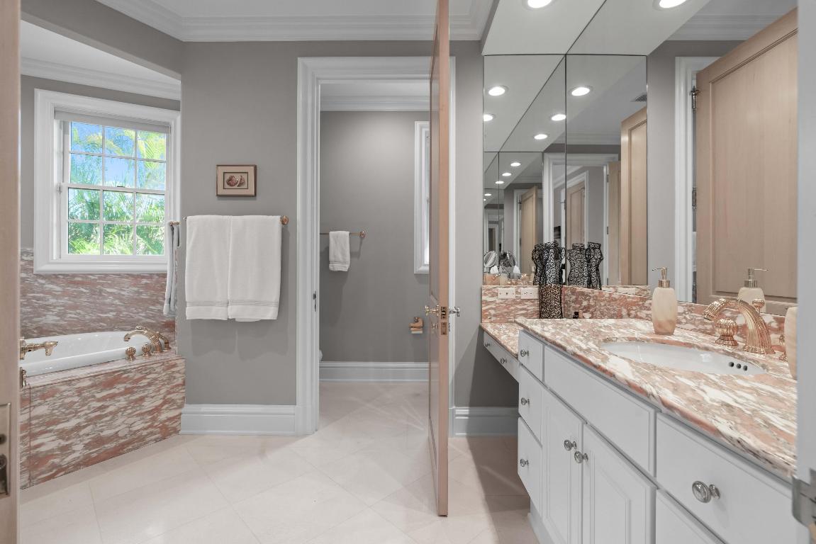 FRENCHMANS CREEK PAR B - Residential