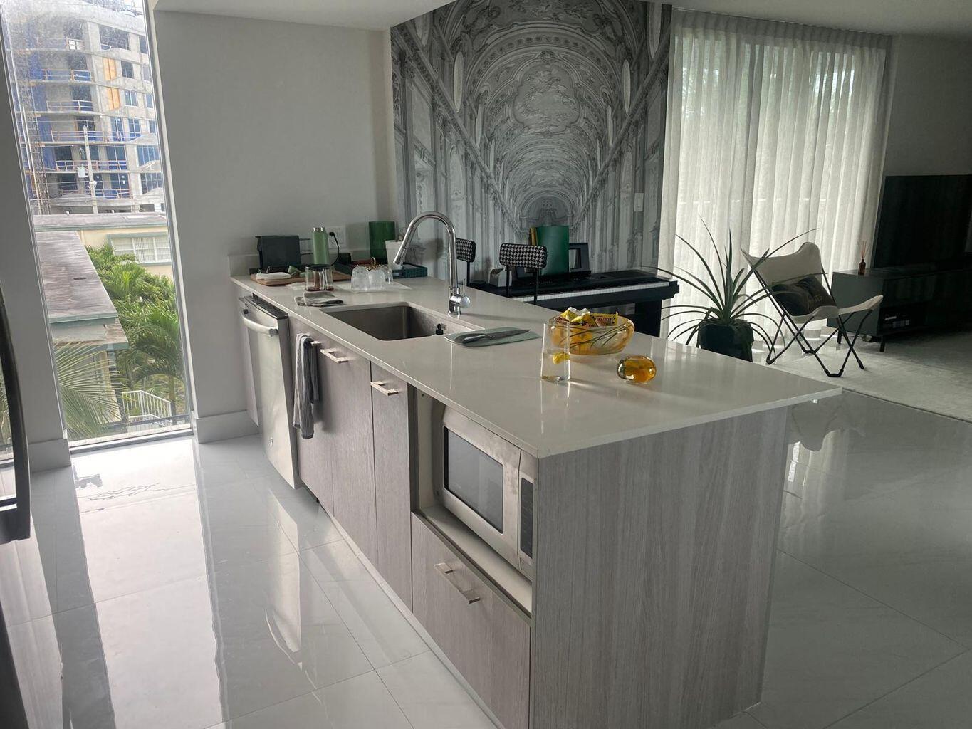 THE PALMS CONDO - Residential Lease