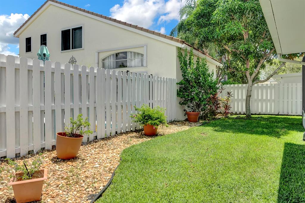 WINSTON TRAILS PAR 1 - Residential