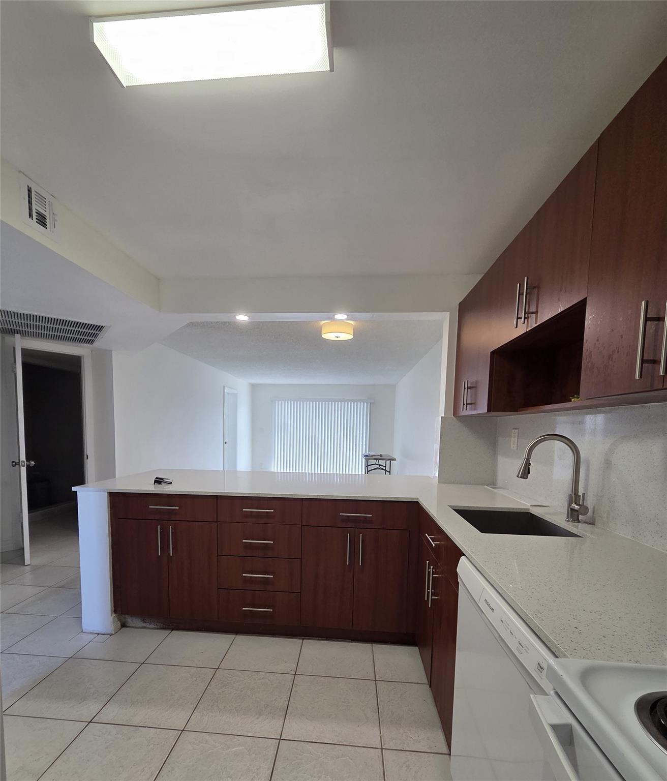 Versailles Gardens Condo - Residential Lease