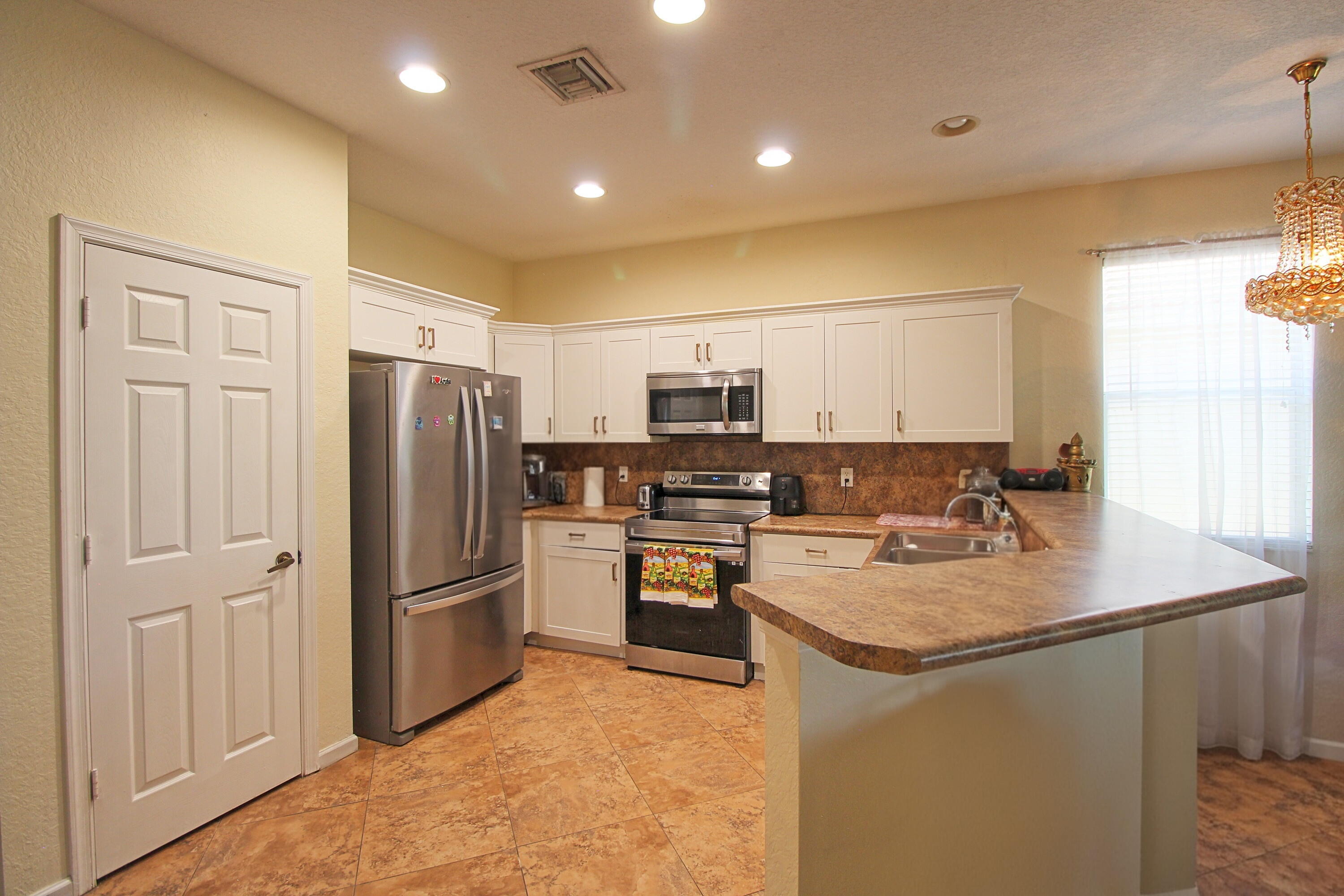 FOURTH  REPLAT OF PORTOFINO ISLES - Residential