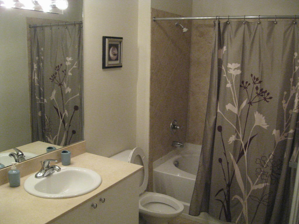 PRADO - Residential Lease