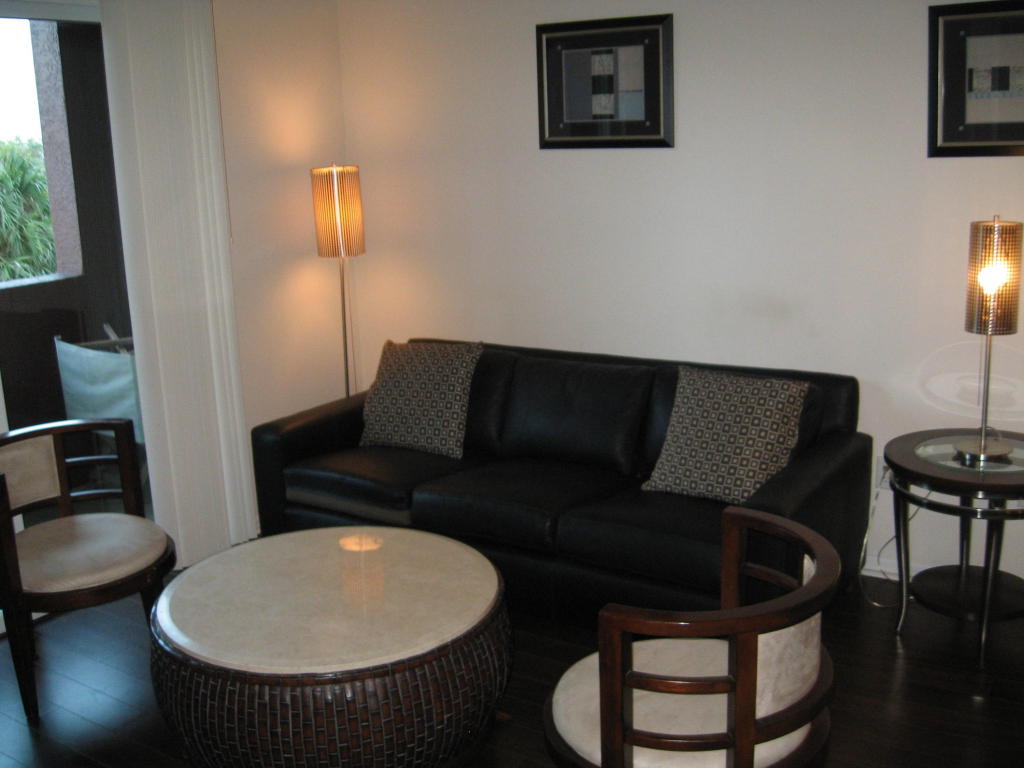 PRADO - Residential Lease