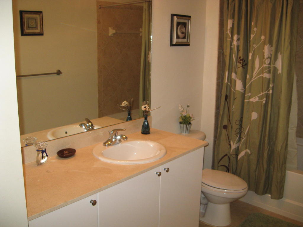 PRADO - Residential Lease