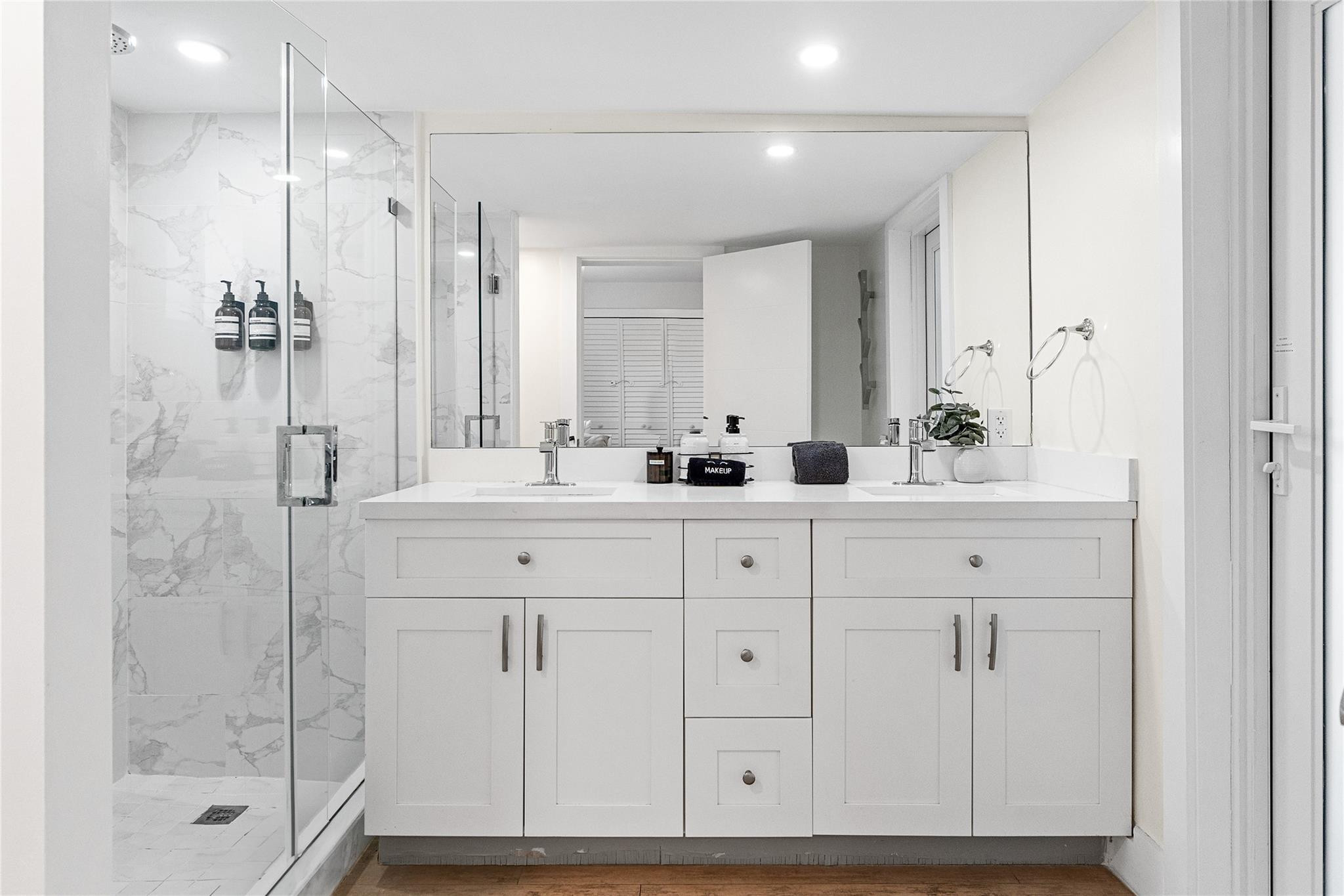 CONNOR ESTATES - Residential