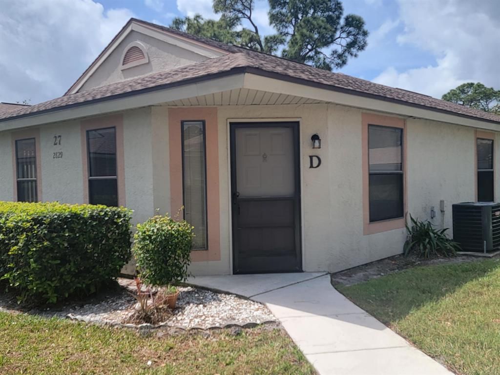 Photo of 2829 Stoneway Lane #Apt D, Fort Pierce, FL 34982 (MLS # R10786719)
