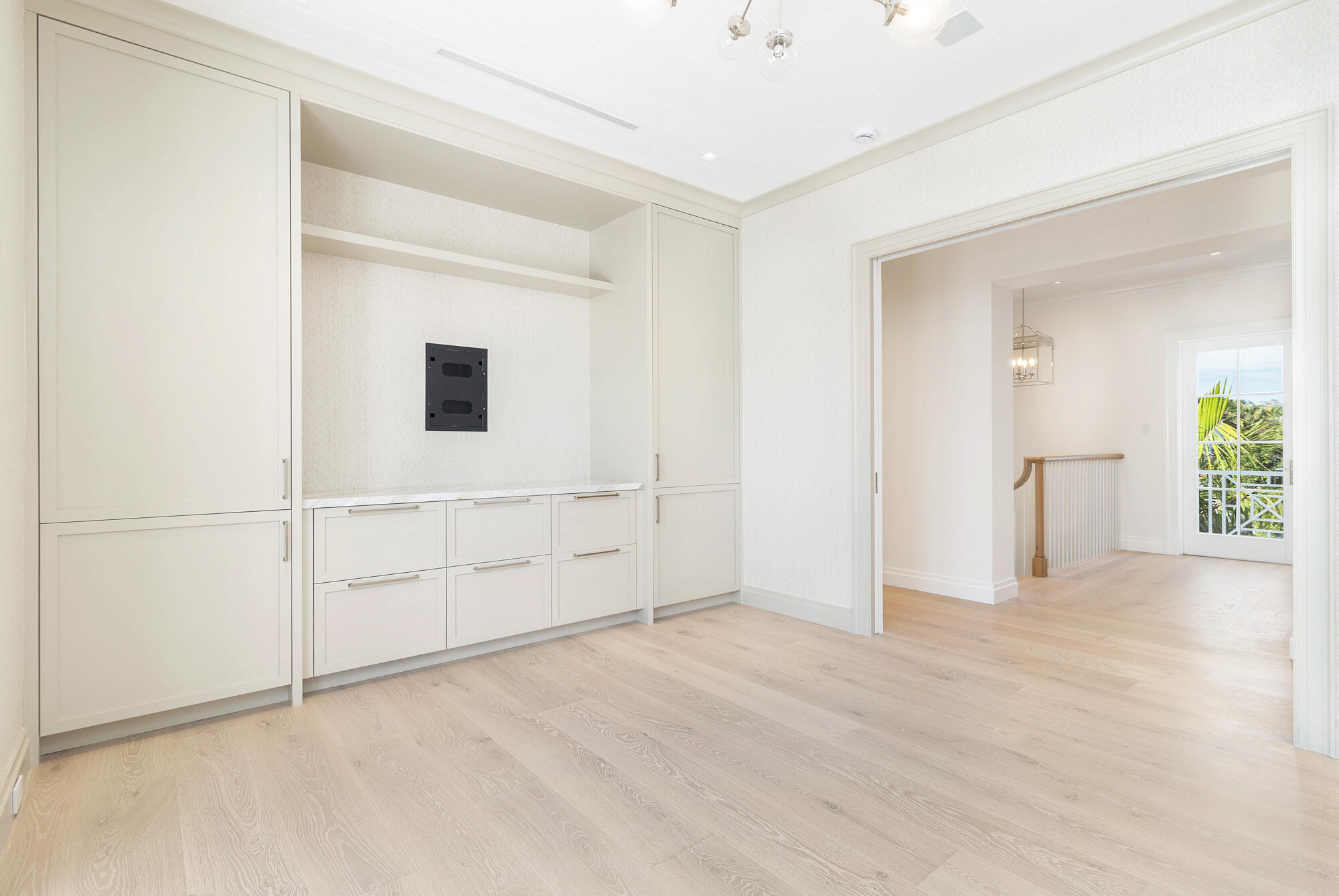 BELLE TERRE - Residential