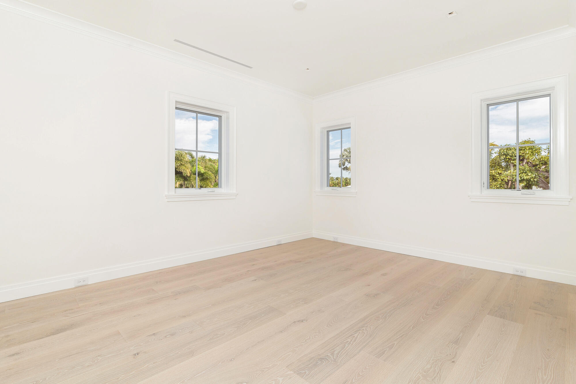 BELLE TERRE - Residential