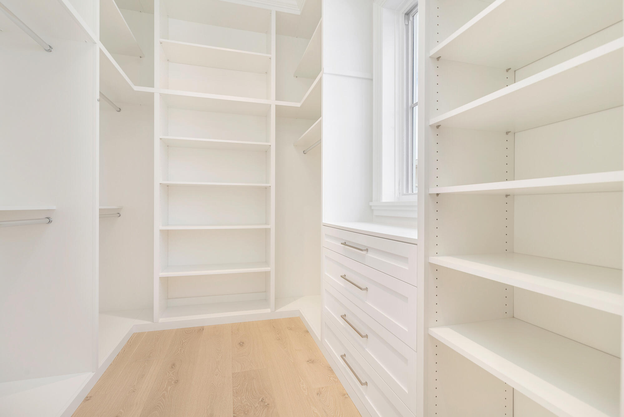 BELLE TERRE - Residential