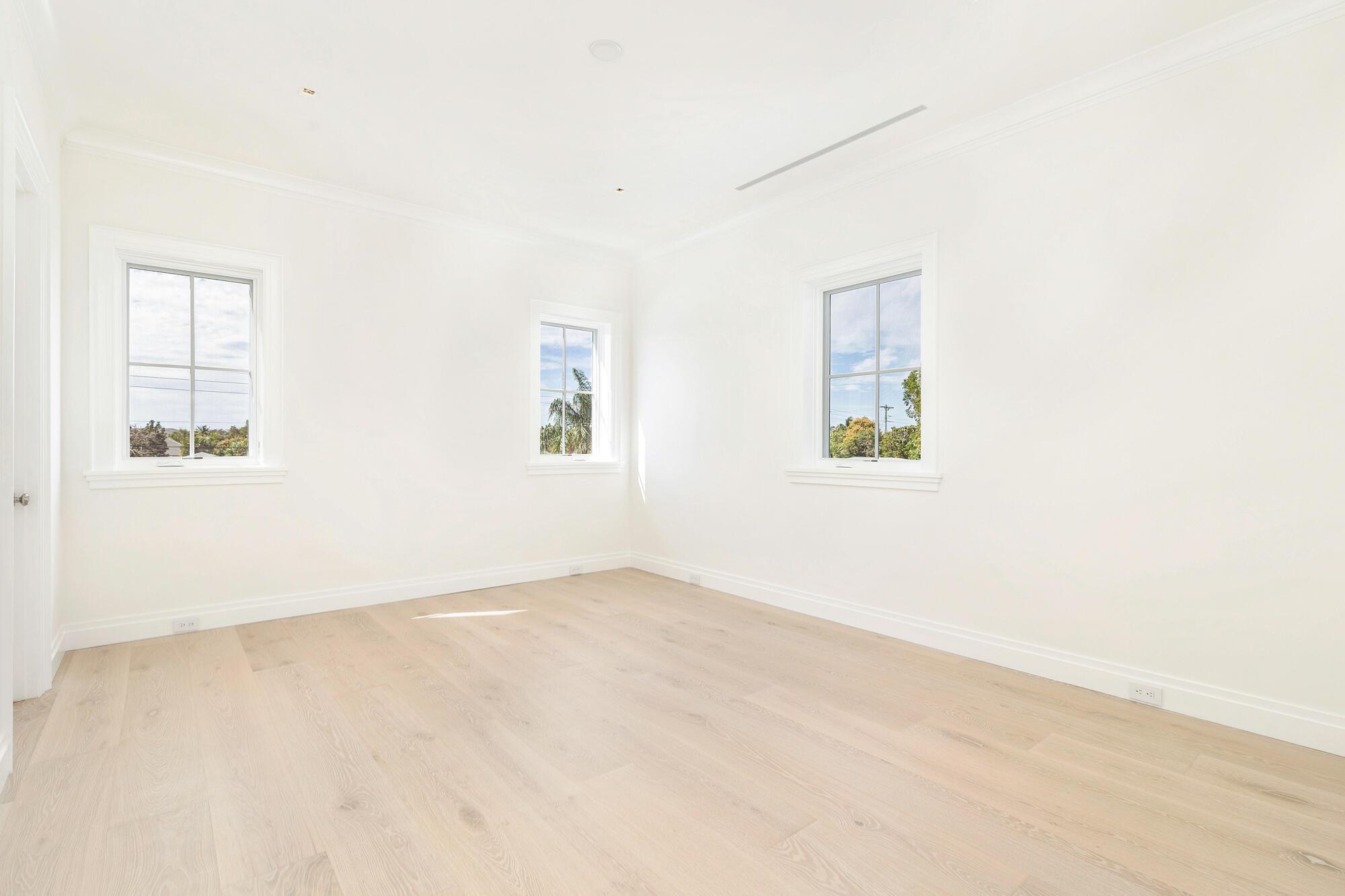 BELLE TERRE - Residential