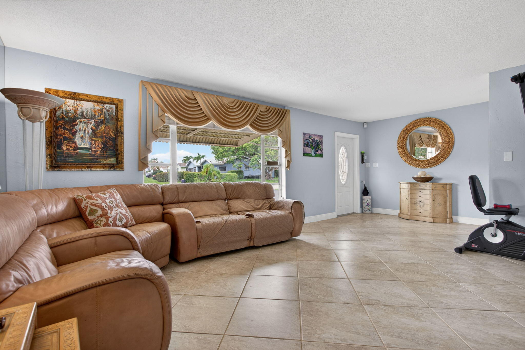 7306 NW 94th Way