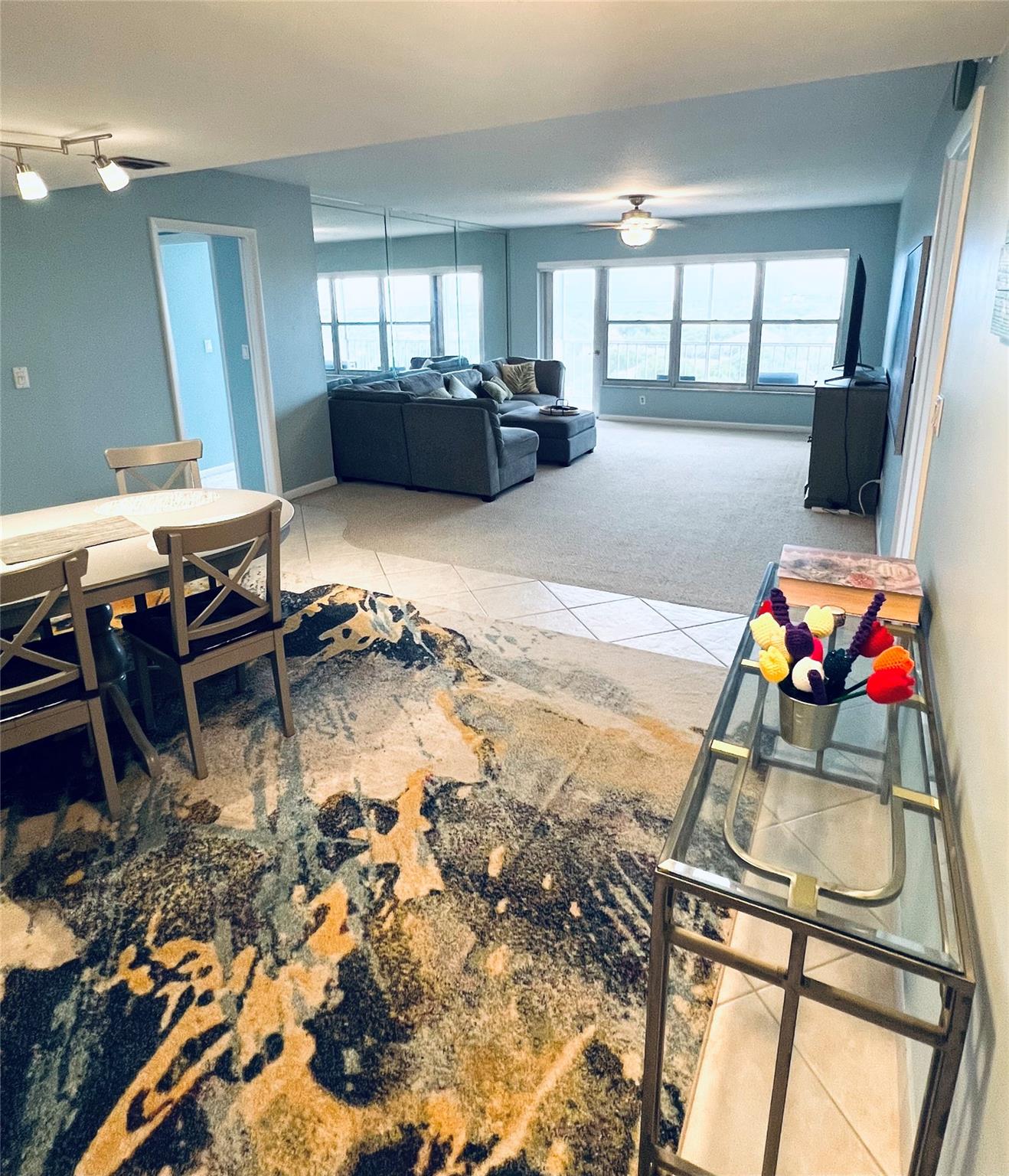 Country Club Tower - Residential Lease