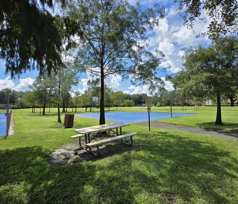 A home in Plantation