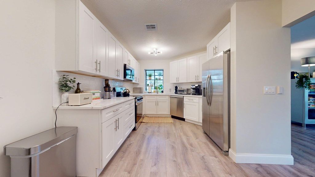 Photo of 5205 Brisata Circle #D, Boynton Beach, FL 33437 (MLS # R11152252)