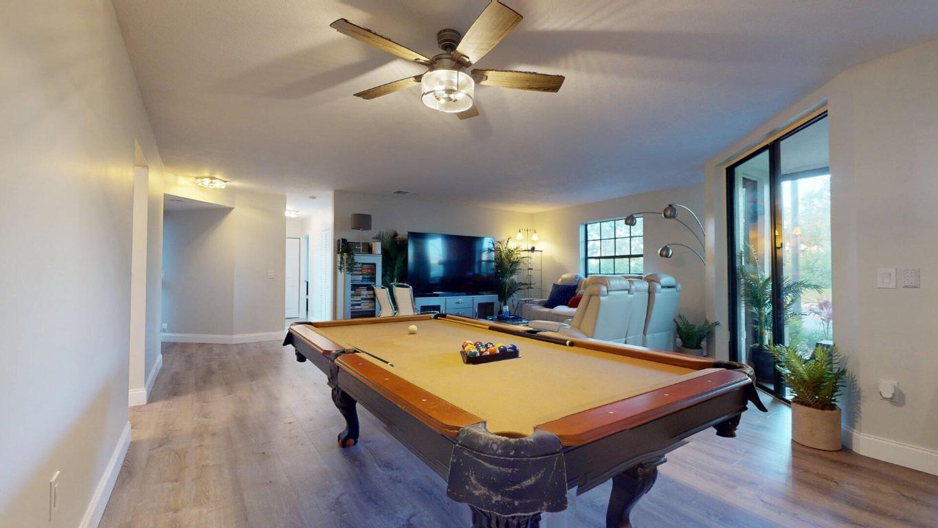 GIARDINO VILLAGE CONDOS - Residential