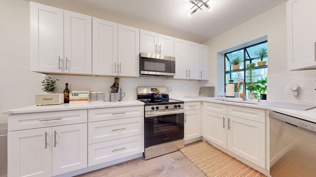 Photo of 5205 Brisata Circle #D, Boynton Beach, FL 33437 (MLS # R11152252)