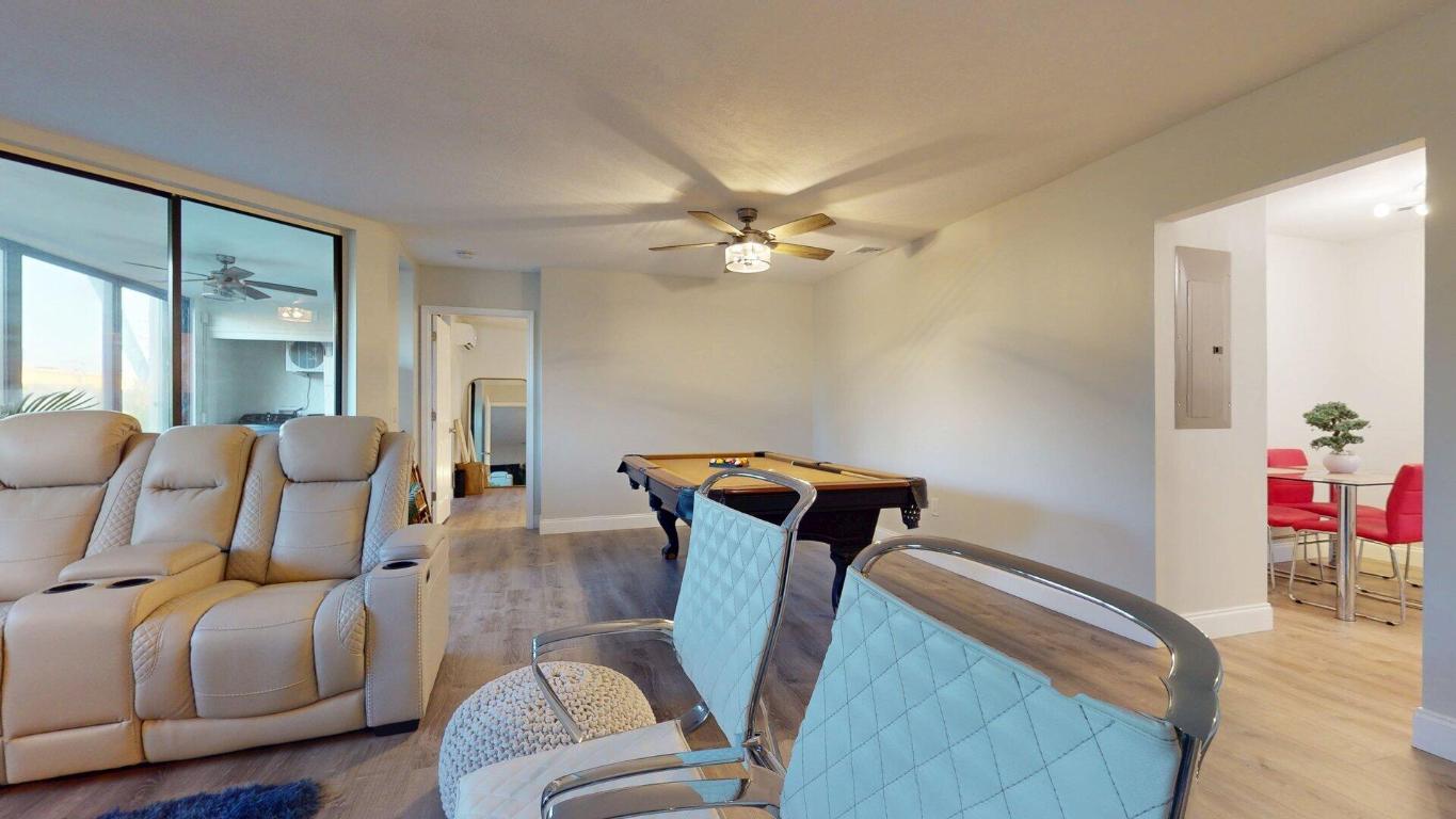 GIARDINO VILLAGE CONDOS - Residential