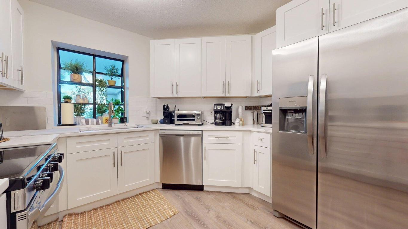 GIARDINO VILLAGE CONDOS - Residential