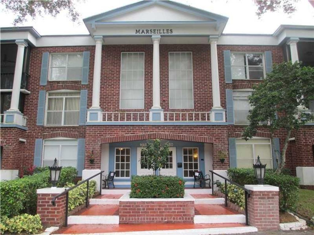 Photo of 3660 Inverrary Dr #2L, Lauderhill, FL 33319 (MLS # F10273482)