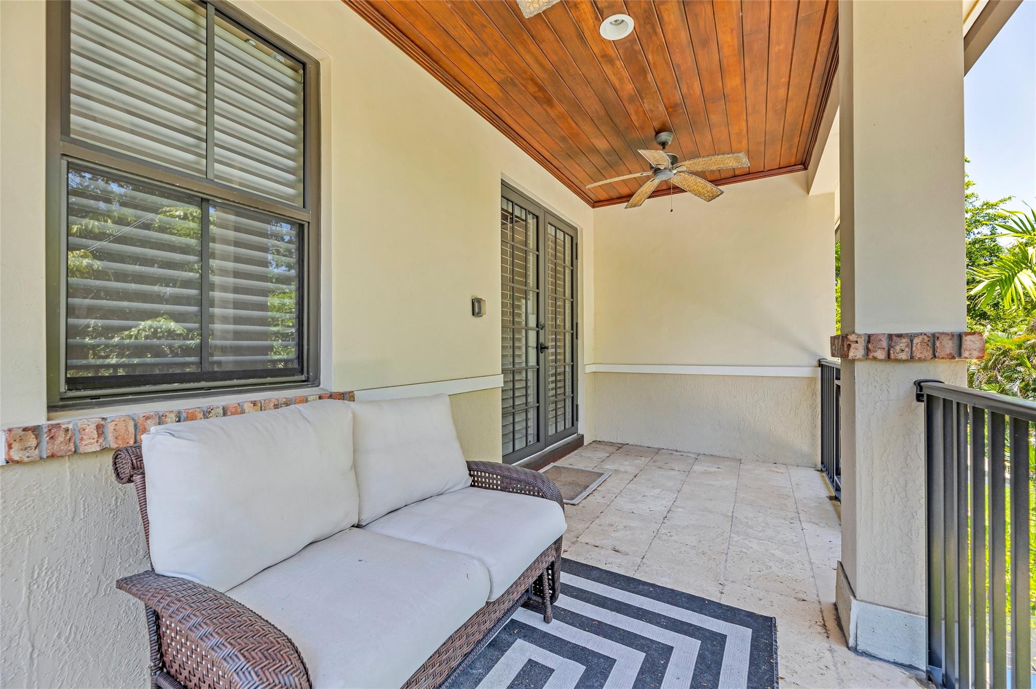 Rio Vista C J Hectors Res - Residential