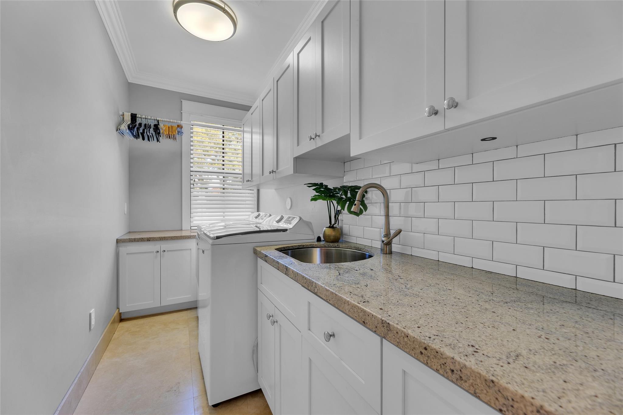 Rio Vista C J Hectors Res - Residential