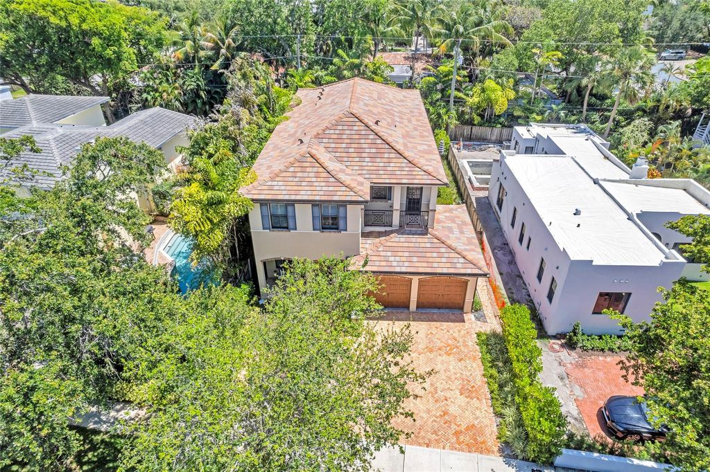 Photo of 1014 N Rio Vista Boulevard, Fort Lauderdale, FL 33301 (MLS # F10442870)