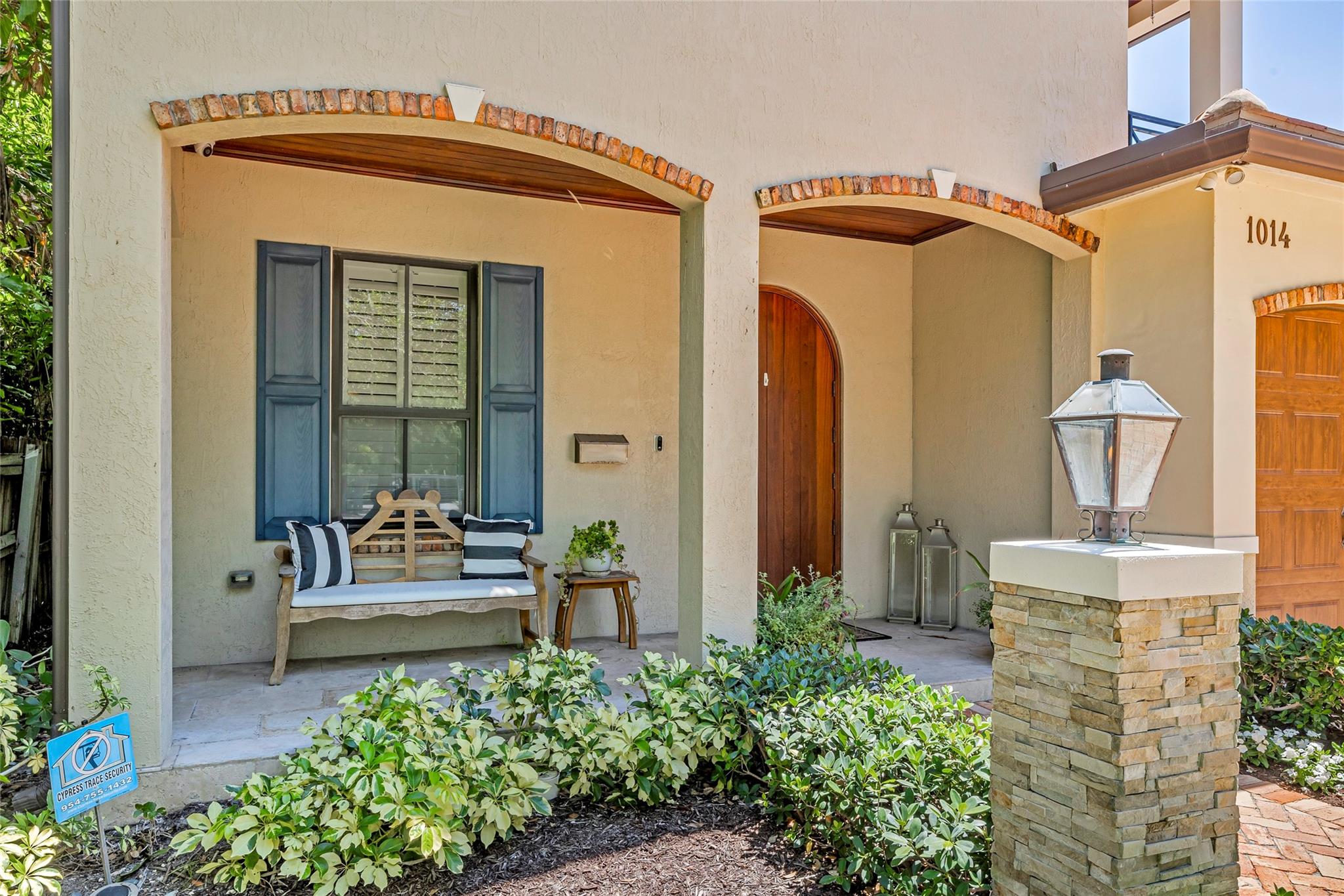 Rio Vista C J Hectors Res - Residential