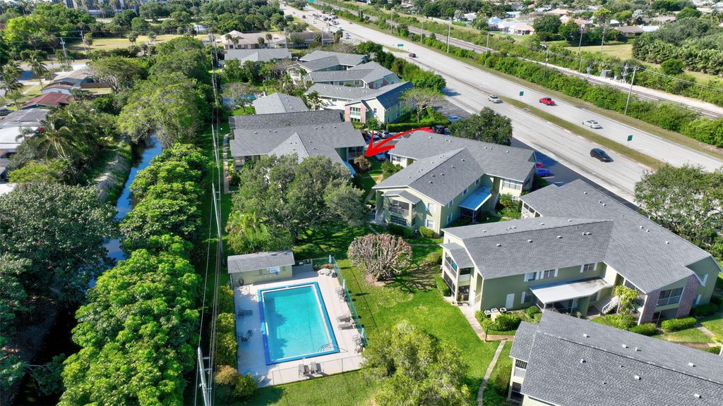 Photo of 12096 Alternate A1a #F3, Palm Beach Gardens, FL 33410 (MLS # R10976885)