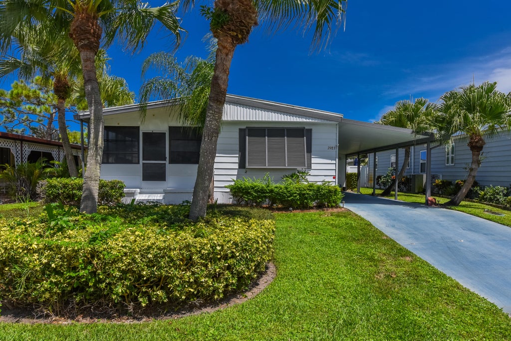 Photo of 7983 SE SARATOGA Drive, Hobe Sound, FL 33455 (MLS # B26074793)
