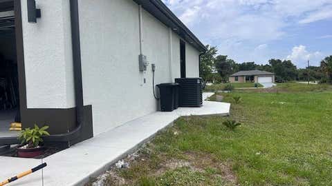 Tiny photo for 1151 Jabara Circle, Labelle, FL 33935 (MLS # B26037209)