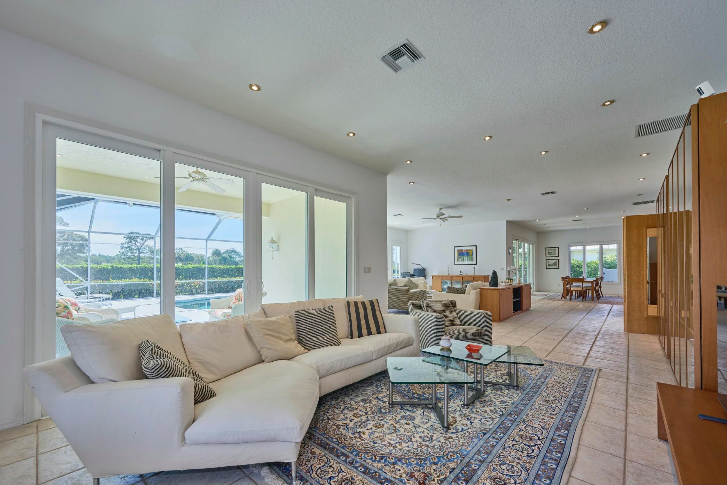 9409 BUNTING Lane