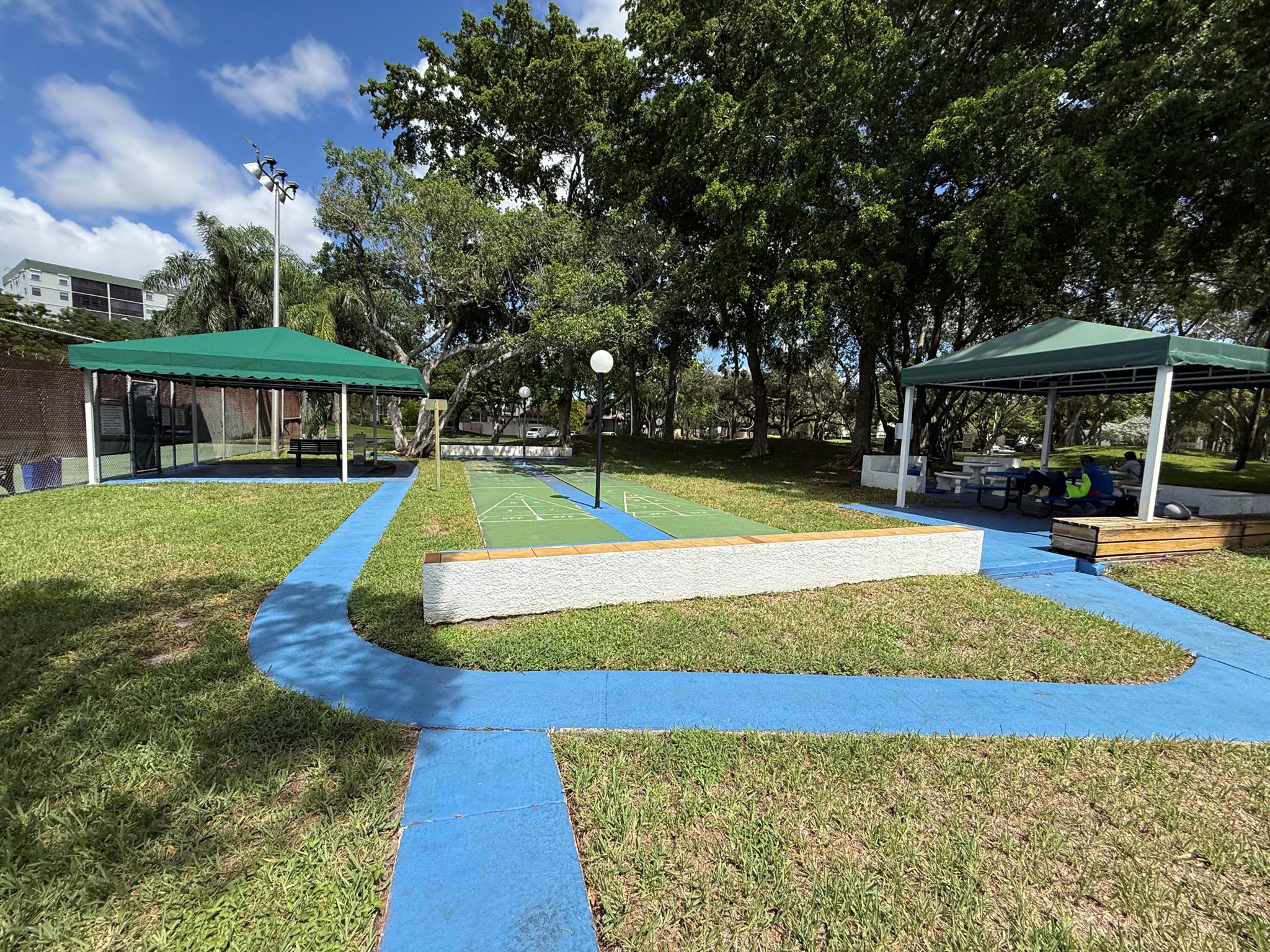 CYPRESS BEND CONDOMINIUM - Residential