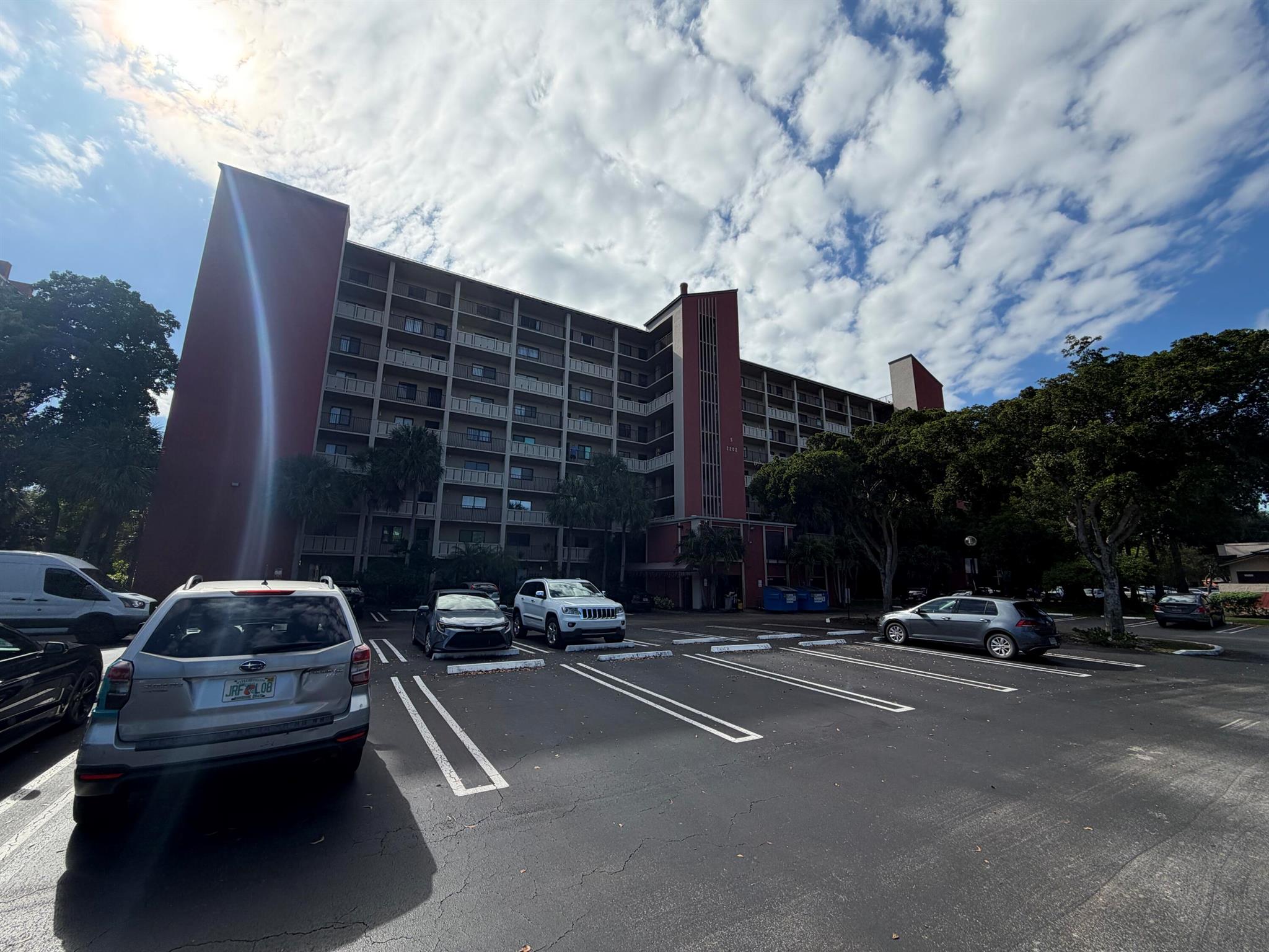 CYPRESS BEND CONDOMINIUM - Residential