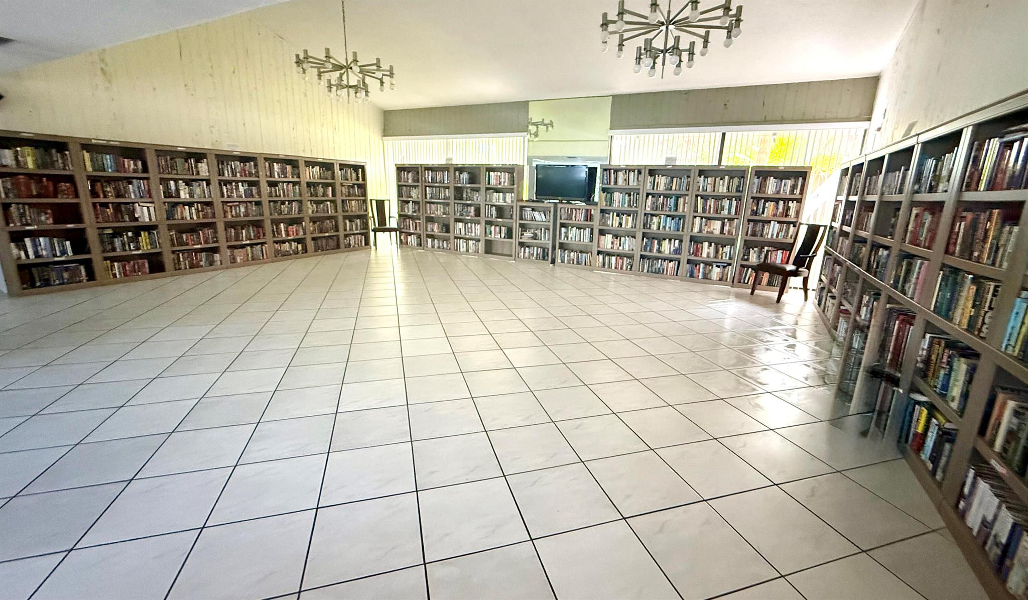 CYPRESS BEND CONDOMINIUM - Residential