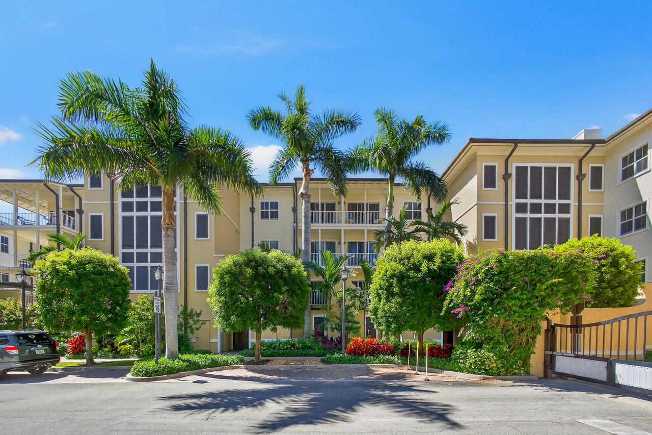 FLAGLER LANDING CONDO - Residential Lease