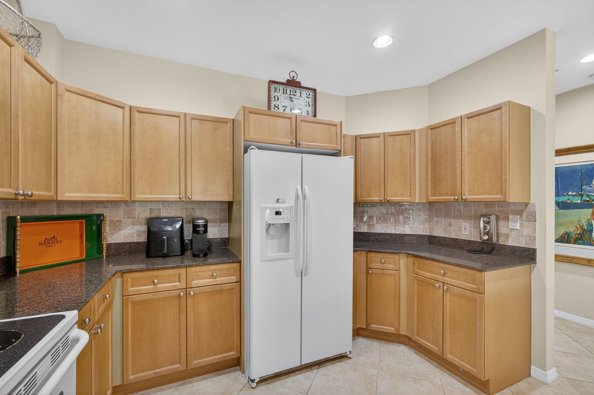 FLAGLER LANDING CONDO - Residential Lease