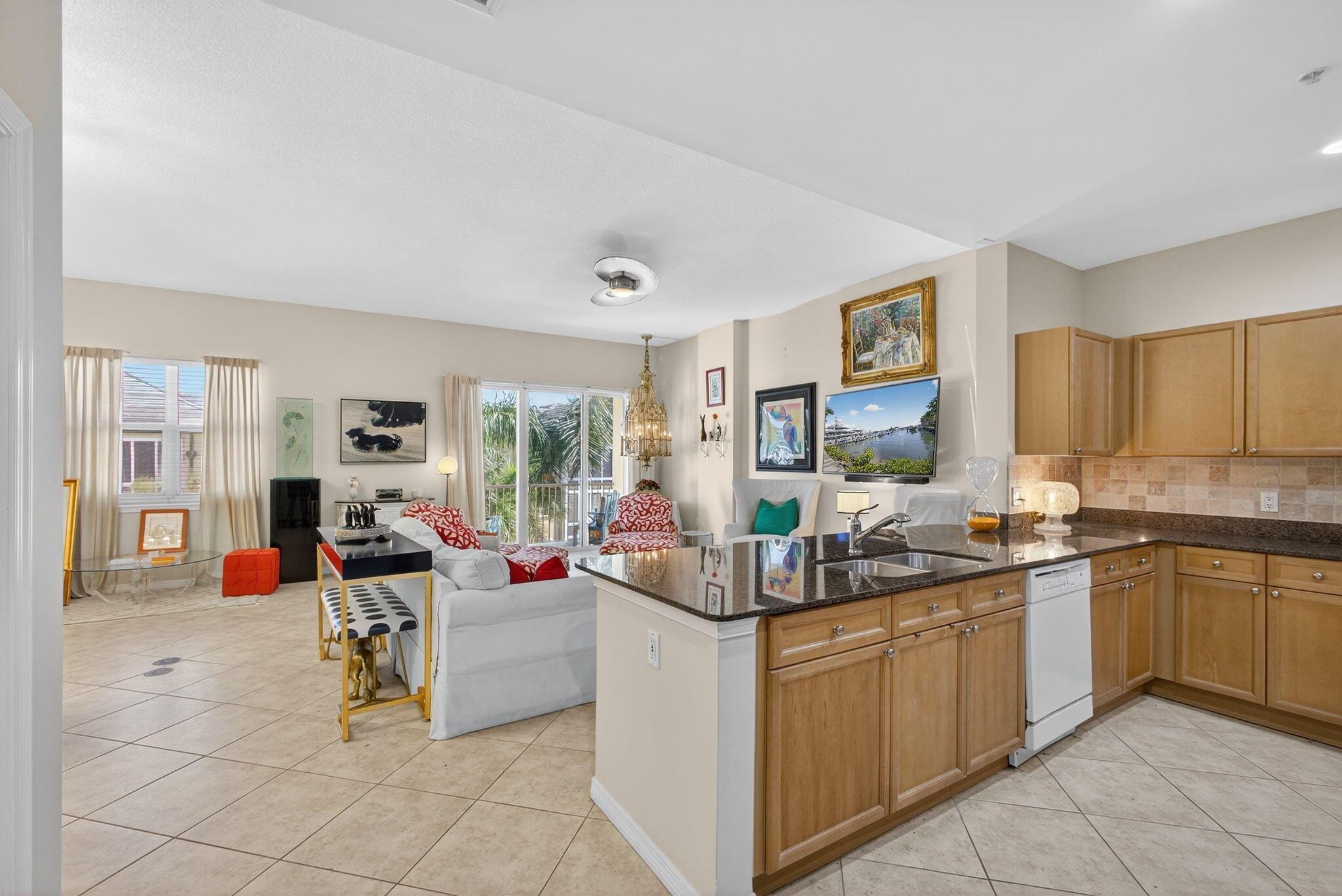 FLAGLER LANDING CONDO - Residential Lease