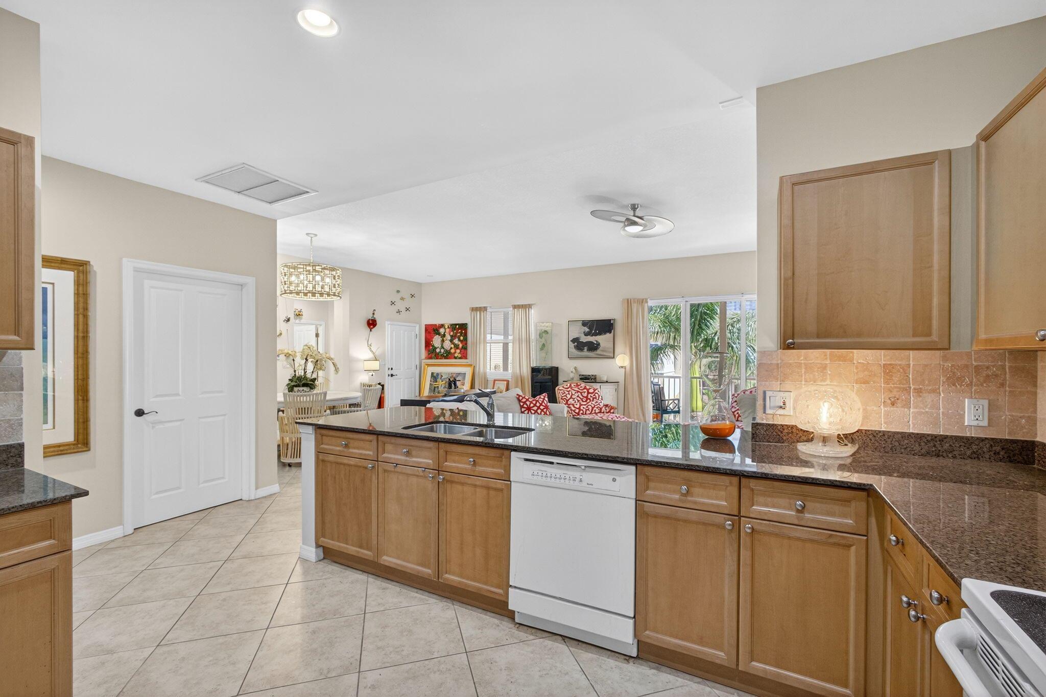 FLAGLER LANDING CONDO - Residential Lease
