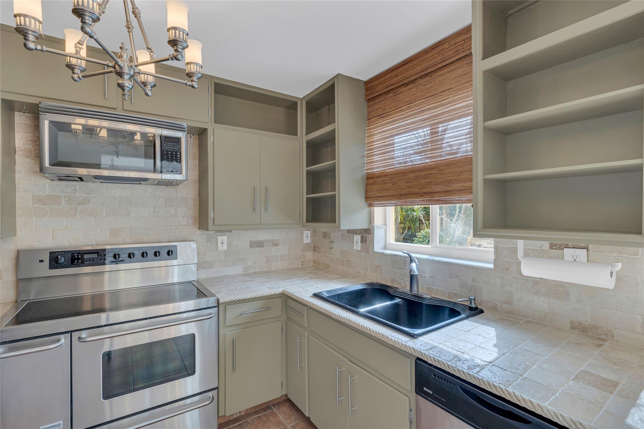 Middle River Estates 29-4 - Residential