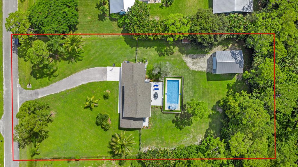 Photo of 17885 Bridle Lane, Jupiter, FL 33478 (MLS # R11127742)