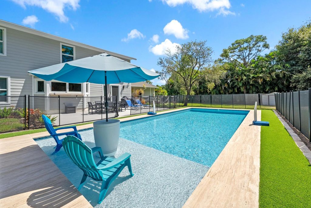 Photo of 17885 Bridle Lane, Jupiter, FL 33478 (MLS # R11127742)