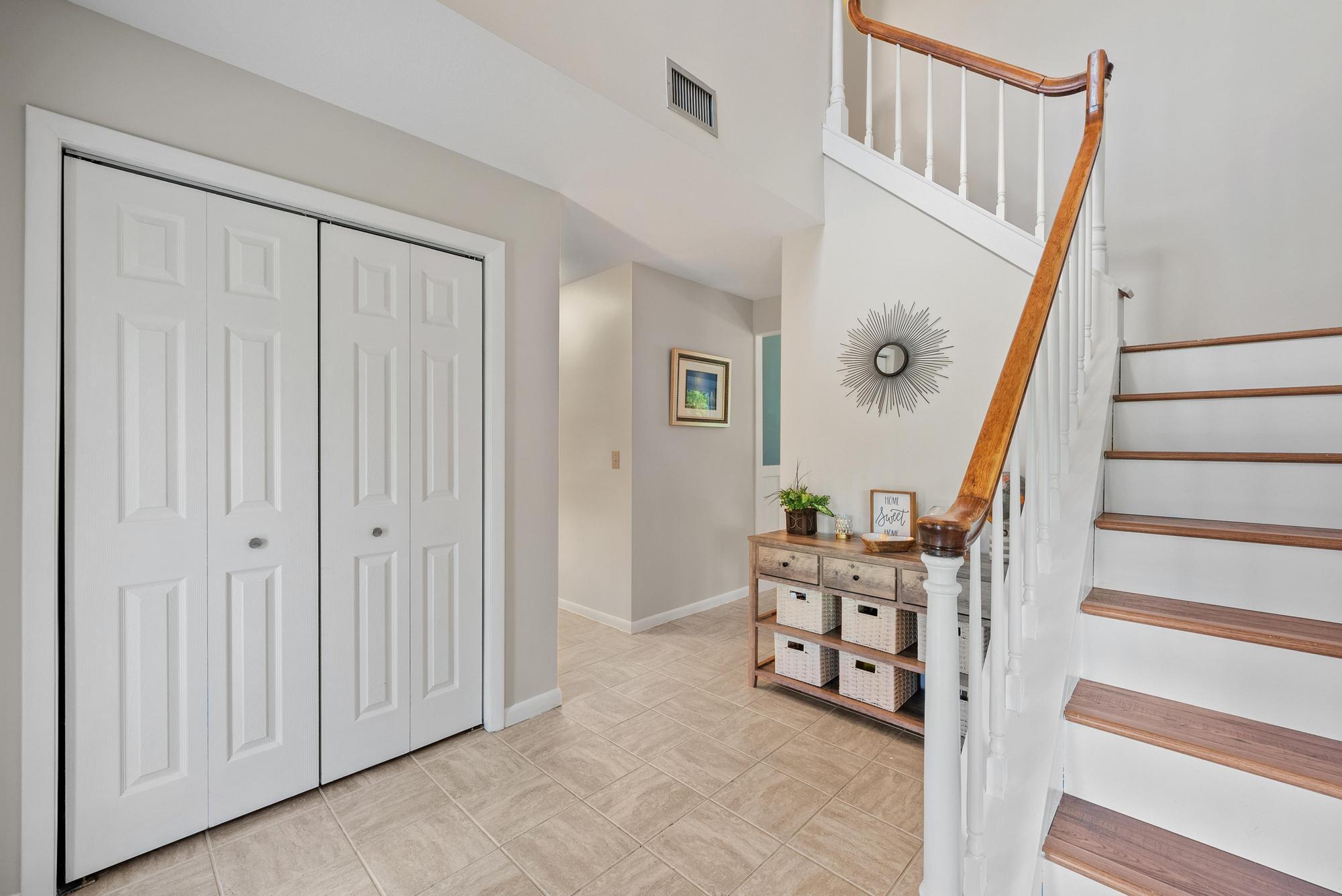 17885 Bridle Lane