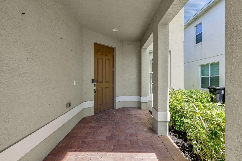 Photo of 816 NW Leonardo Circle, Port Saint Lucie, FL 34986 (MLS # R10967879)